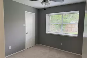 2714 Blue Mist Dr, Sugar Land, TX 77498 - Photo 11