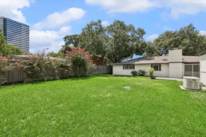 10618 Wickersham Lane, Houston, TX 77042 - Photo 27