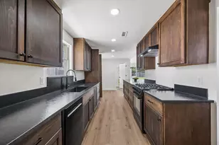 10618 Wickersham Ln, Houston, TX 77042 - Photo 13