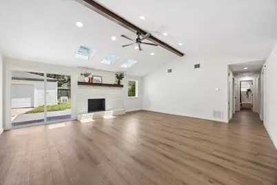 10618 Wickersham Lane, Houston, TX 77042 - Photo 5
