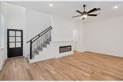 26257 E Outrider Banks Circle, Montgomery, TX 77316 - Photo 9