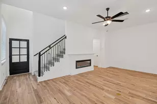 26257 E Outrider Banks Cir, Montgomery, TX 77316 - Photo 9