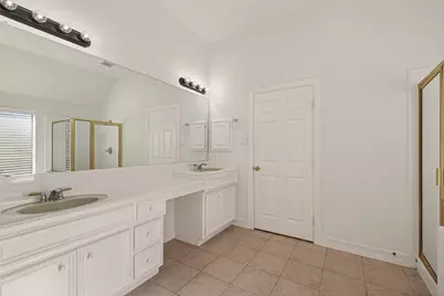 2007 Baycliff Court, Pearland, TX 77584 - Photo 17