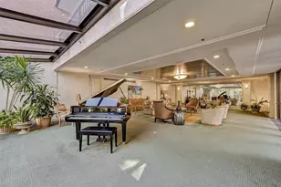 9333 Memorial Dr, Houston, TX 77024 - Photo 5