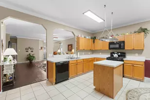 24219 Pinecreek Point, Spring, TX 77373 - Photo 17