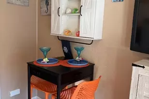 6102 Seawall Blvd, Galveston, TX 77551 - Photo 11