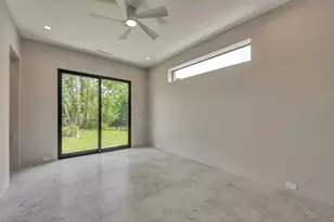 51 Huntsmans Horn Cir, The Woodlands, TX 77380 - Photo 17