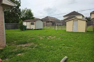 14423 Waterloo Dr, Houston, TX 77045 - Photo 7