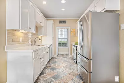 7000 Seawall Boulevard #1011, Galveston, TX 77551 - Photo 13