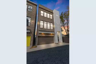 209 Burr Street #D, Houston, TX 77011 - Photo 1