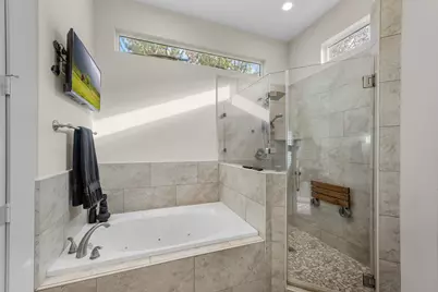 209 Burr Street #D, Houston, TX 77011 - Photo 15