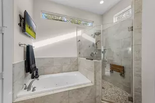 209 Burr St, Houston, TX 77011 - Photo 15