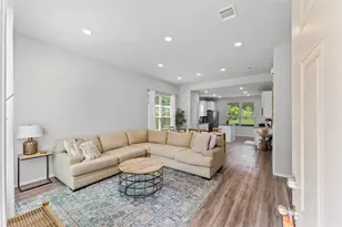 12789 Royal W Dr, Conroe, TX 77303 - Photo 5