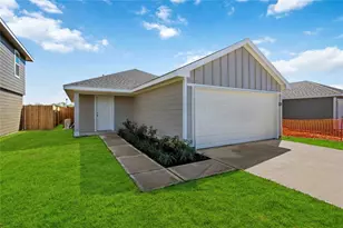 12924 Ami and Tami Pl, Houston, TX 77048 - Photo 1