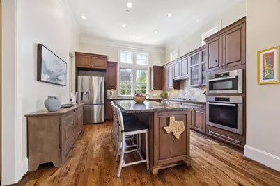 1305 W Bell Street, Houston, TX 77019 - Photo 13