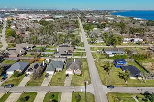 71 N Forrest Ave, La Porte, TX 77571 - Photo 47