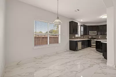 71 N Forrest Avenue, La Porte, TX 77571 - Photo 11