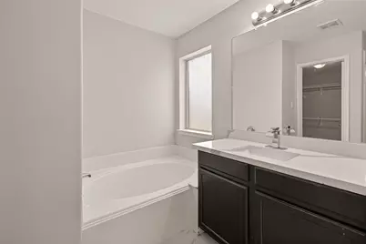 71 N Forrest Avenue, La Porte, TX 77571 - Photo 31