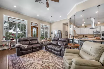 100 Kathleen Avenue, La Grange, TX 78945 - Photo 7