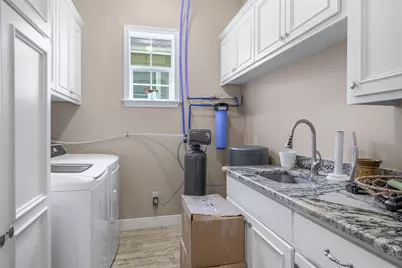 100 Kathleen Avenue, La Grange, TX 78945 - Photo 17