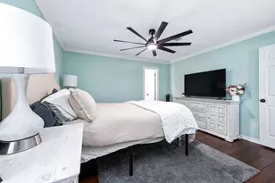 1114 W Castlewood Ave, Friendswood, TX 77546 - Photo 17