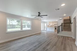 2206 Thousand Pines Dr, Kingwood, TX 77339 - Photo 7