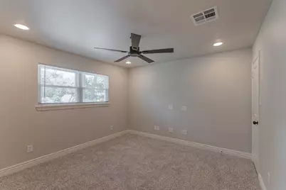 2206 Thousand Pines Drive, Kingwood, TX 77339 - Photo 31