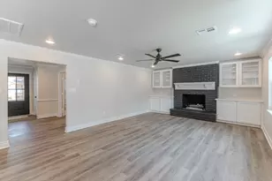 2206 Thousand Pines Dr, Kingwood, TX 77339 - Photo 9