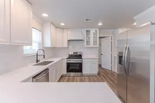 2206 Thousand Pines Dr, Kingwood, TX 77339 - Photo 13