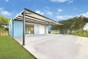 909 18th St, San Leon, TX 77539 - Photo 43