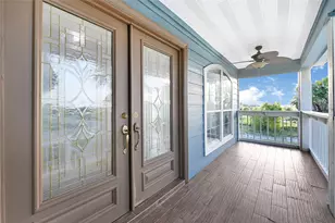 909 18th St, San Leon, TX 77539 - Photo 15