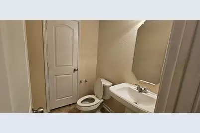 8030 Oahu Court, Houston, TX 77040 - Photo 9