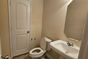 8030 Oahu Ct, Houston, TX 77040 - Photo 9