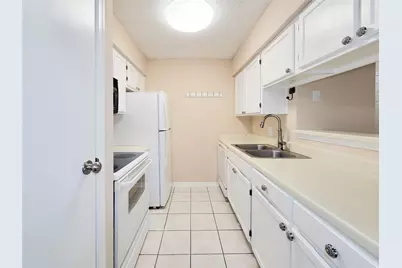 12550 Whittington Drive #414, Houston, TX 77077 - Photo 7