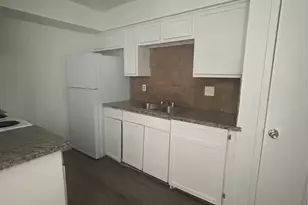 6200 W Tidwell Rd, Houston, TX 77092 - Photo 3