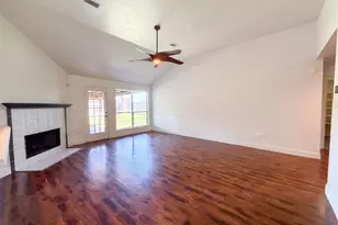4750 Backenberry Dr, Friendswood, TX 77546 - Photo 7