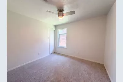 4750 Backenberry Drive, Friendswood, TX 77546 - Photo 11