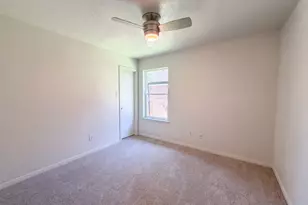 4750 Backenberry Dr, Friendswood, TX 77546 - Photo 11