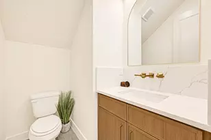 3309 Maury St, Houston, TX 77009 - Photo 9