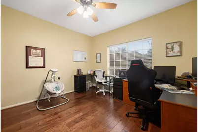 2526 Berkley Court, Richmond, TX 77406 - Photo 5