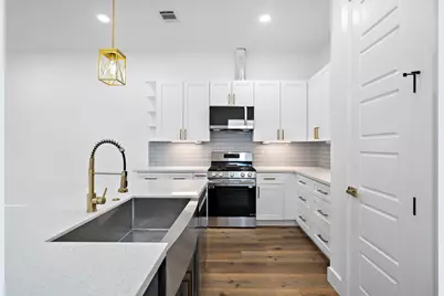 4012 Cetti Street N, Houston, TX 77009 - Photo 7