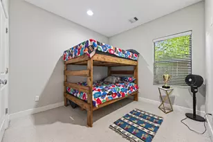 2805 Blodgett St, Houston, TX 77004 - Photo 11