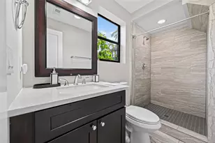 2805 Blodgett St, Houston, TX 77004 - Photo 15