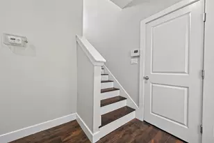 2805 Blodgett St, Houston, TX 77004 - Photo 9