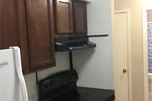 10075 Westpark Dr, Houston, TX 77042 - Photo 5