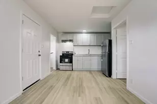 5806 S Highway 35, Alvin, TX 77511 - Photo 23