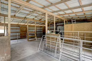 5806 S Highway 35, Alvin, TX 77511 - Photo 31