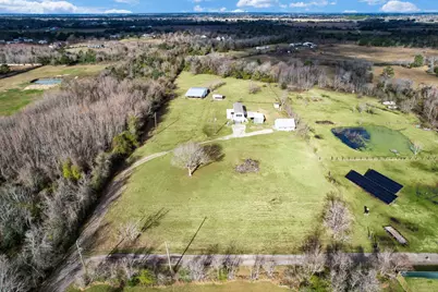 5806 S Highway 35, Alvin, TX 77511 - Photo 1