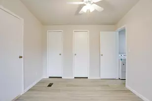 5806 S Highway 35, Alvin, TX 77511 - Photo 15