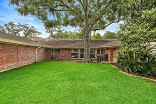 4922 Braesvalley Dr, Houston, TX 77096 - Photo 33